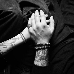 SUROV - Коли ти поруч