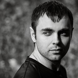 Ecveezer - About Love