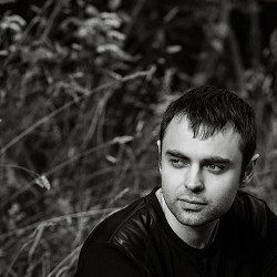 Ecveezer - Sad Piano